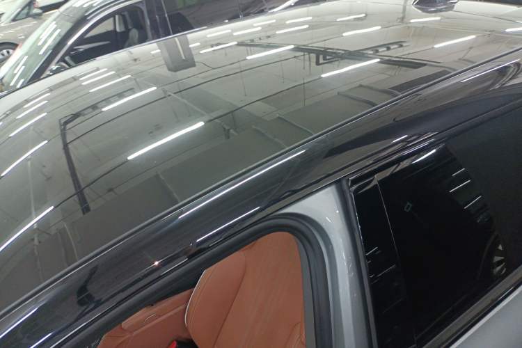 Used Cadillac OPTIQ 2024 Four-Wheel Drive Long-Range Version Roof