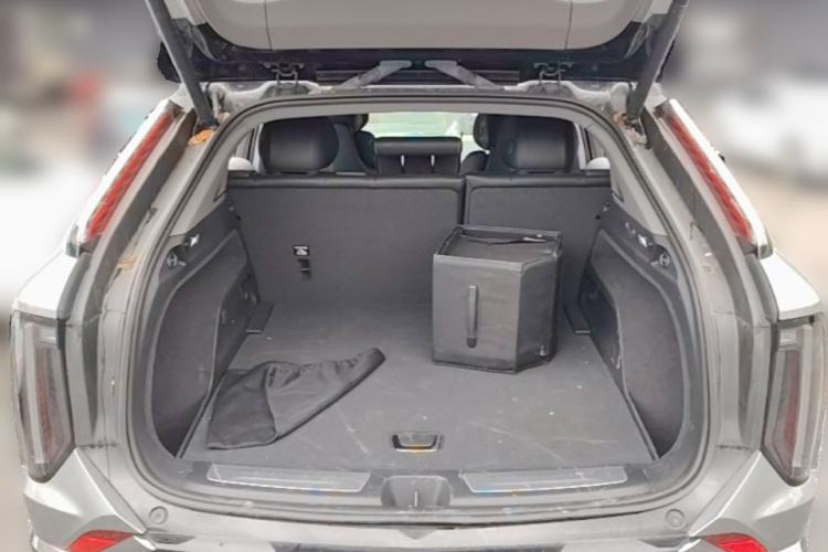 Used Cadillac OPTIQ 2024 Four-Wheel Drive Long-Range Version Trunk