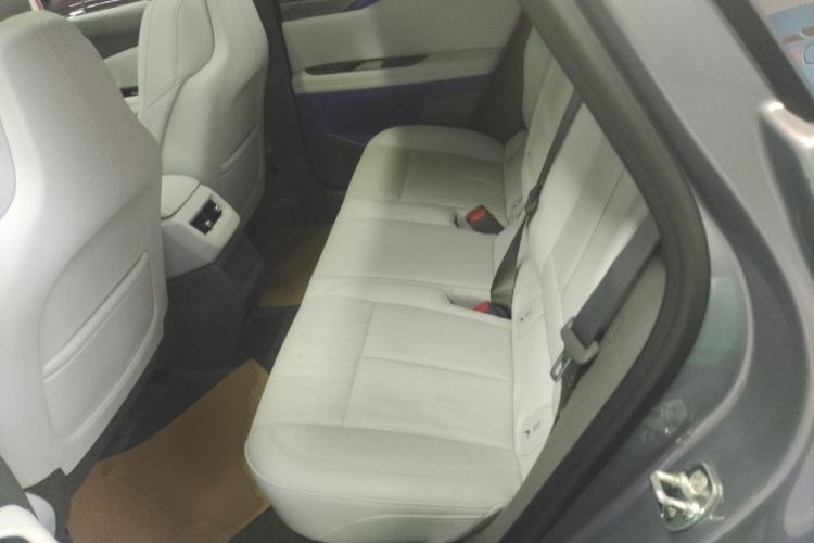 Used Cadillac OPTIQ 2024 Four-Wheel Drive Long-Range Version Interior 4