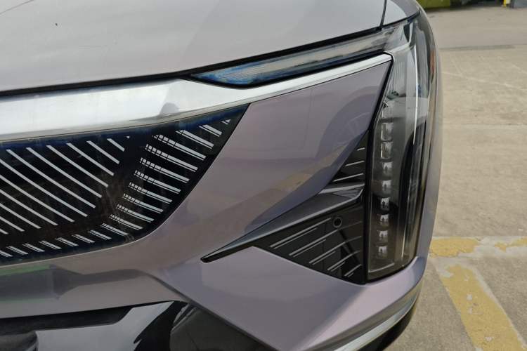 Used Cadillac OPTIQ 2024 Four-Wheel Drive Long-Range Version Left Front Headlight