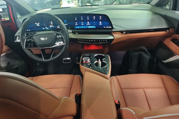 Used Cadillac OPTIQ 2024 Four-Wheel Drive Long-Range Version Center Console
