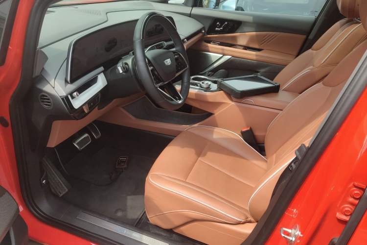 Used Cadillac OPTIQ 2024 Four-Wheel Drive Long-Range Version Driver Seat