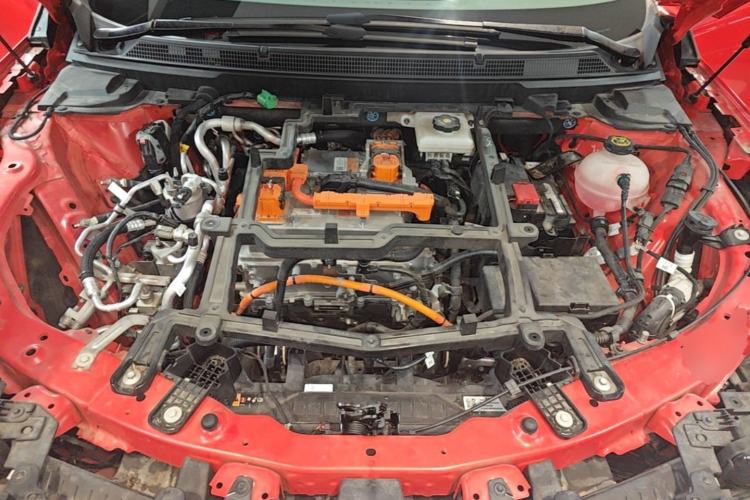Used Cadillac OPTIQ 2024 Four-Wheel Drive Long-Range Version Engine Bay