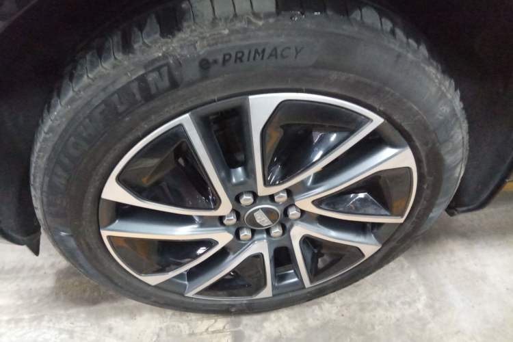 Used Cadillac OPTIQ 2024 Four-Wheel Drive Long-Range Version Exterior 4