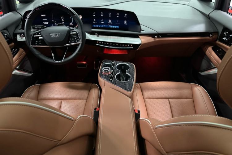 Used Cadillac OPTIQ 2024 Four-Wheel Drive Long-Range Version Interior 10