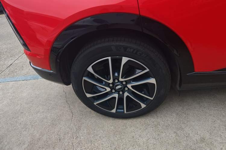 Used Cadillac OPTIQ 2024 Four-Wheel Drive Long-Range Version Right Rear Wheel Hub