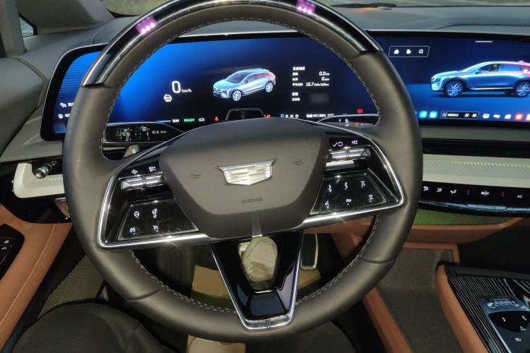 Used Cadillac OPTIQ 2024 Four-Wheel Drive Long-Range Version Steering Wheel
