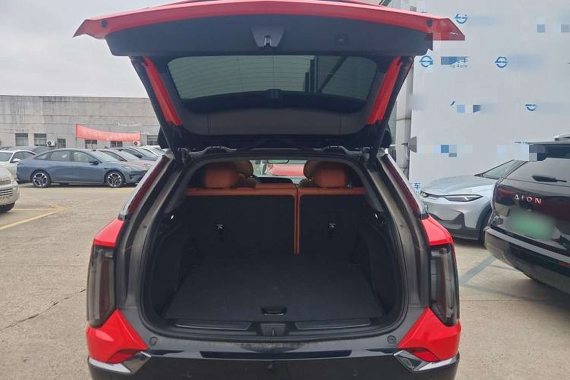 Used Cadillac OPTIQ 2024 Four-Wheel Drive Long-Range Version Trunk