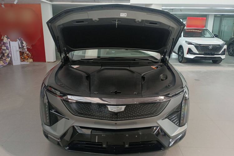 Used Cadillac OPTIQ 2024 Four-Wheel Drive Long-Range Version Engine Bay