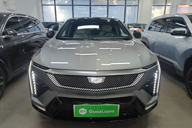 Used Cadillac OPTIQ 2024 Standard Range Version Exterior 1