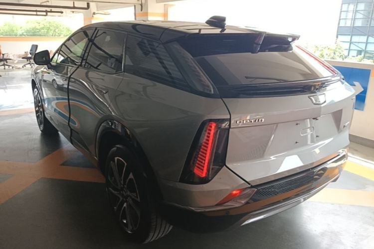 Used Cadillac OPTIQ 2024 Four-Wheel Drive Long-Range Version Exterior 2