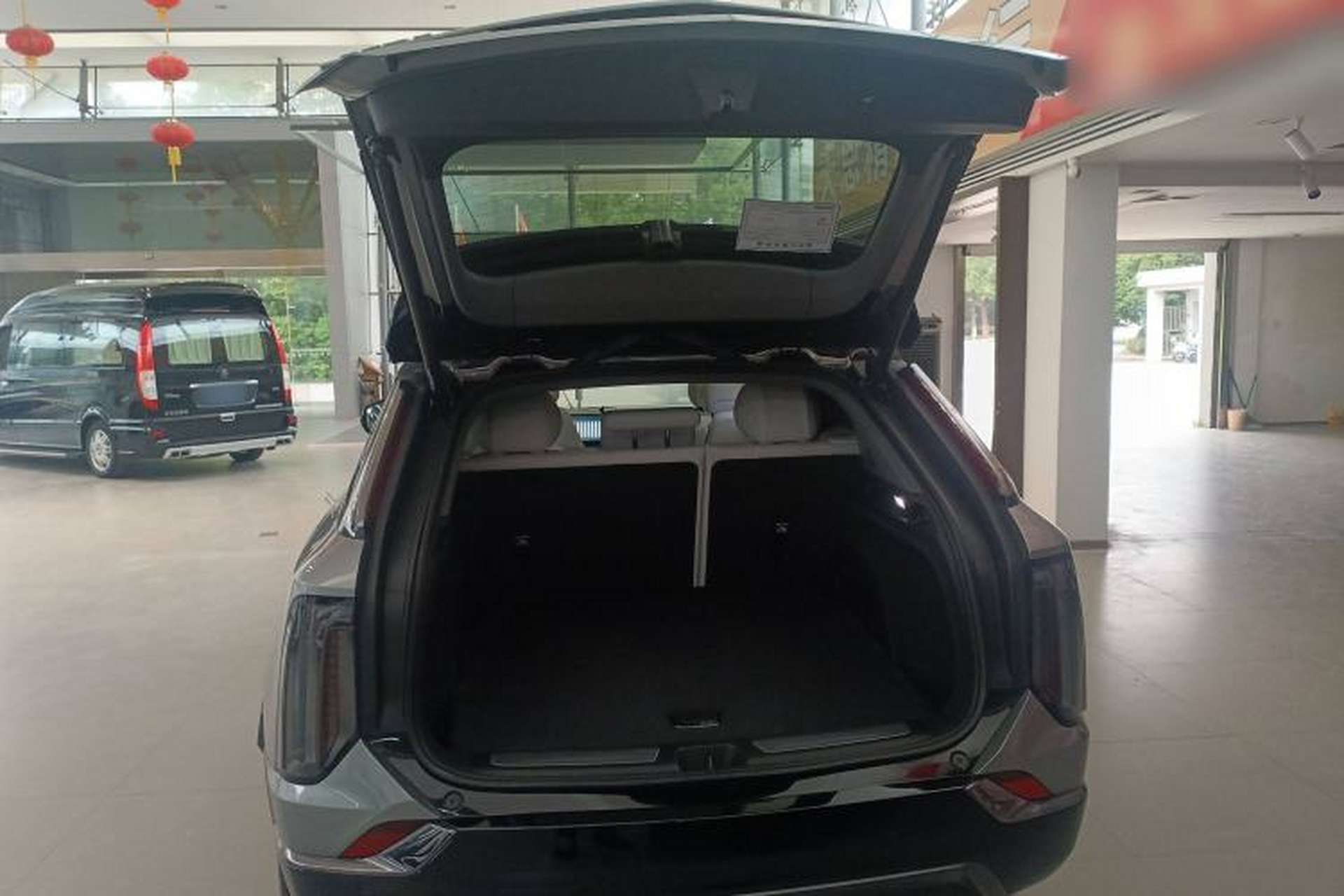 Used Cadillac OPTIQ 2024 Four-Wheel Drive Long-Range Version Trunk