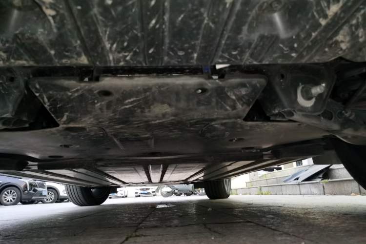 Used Cadillac OPTIQ 2024 Four-Wheel Drive Long-Range Version Chassis Rear