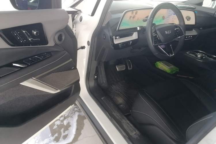 Used Cadillac OPTIQ 2024 Four-Wheel Drive Long-Range Version Driver Seat