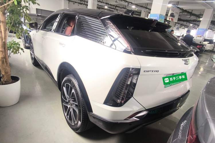 Used Cadillac OPTIQ 2024 Four-Wheel Drive Long-Range Version Exterior 3