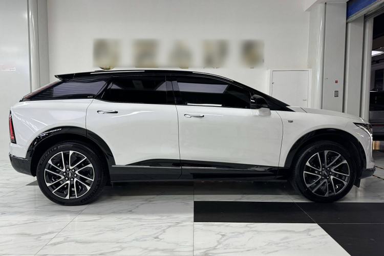Used Cadillac OPTIQ 2024 Four-Wheel Drive Long-Range Version Exterior 4