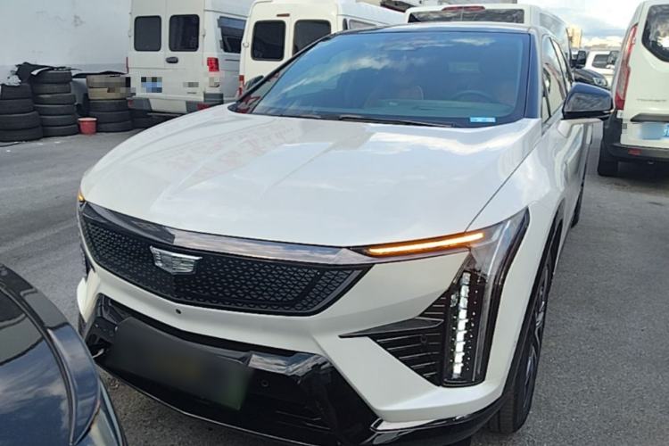 Used Cadillac OPTIQ 2024 Four-Wheel Drive Long-Range Version Front