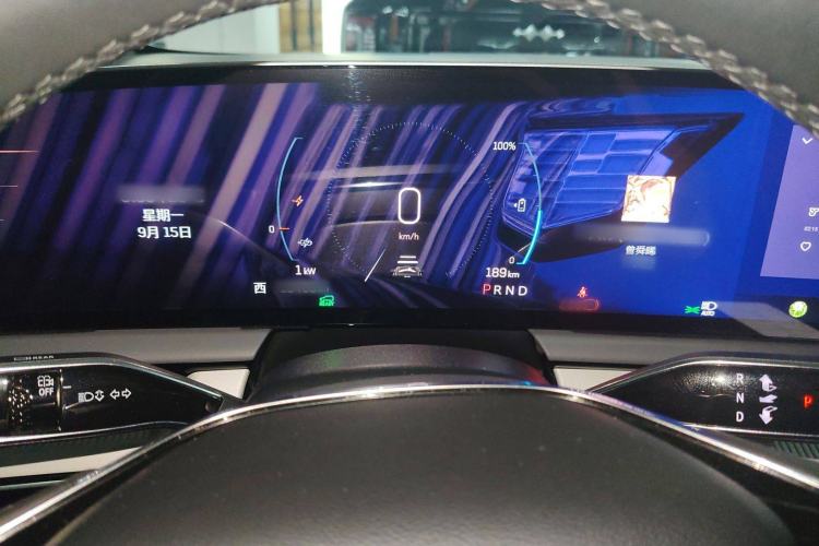 Used Cadillac OPTIQ 2024 Standard Range Version Instrument Cluster