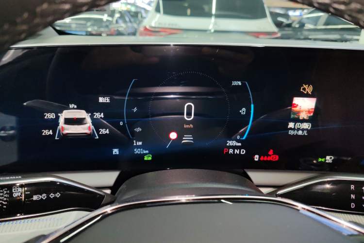 Used Cadillac OPTIQ 2024 Standard Range Version Instrument Cluster