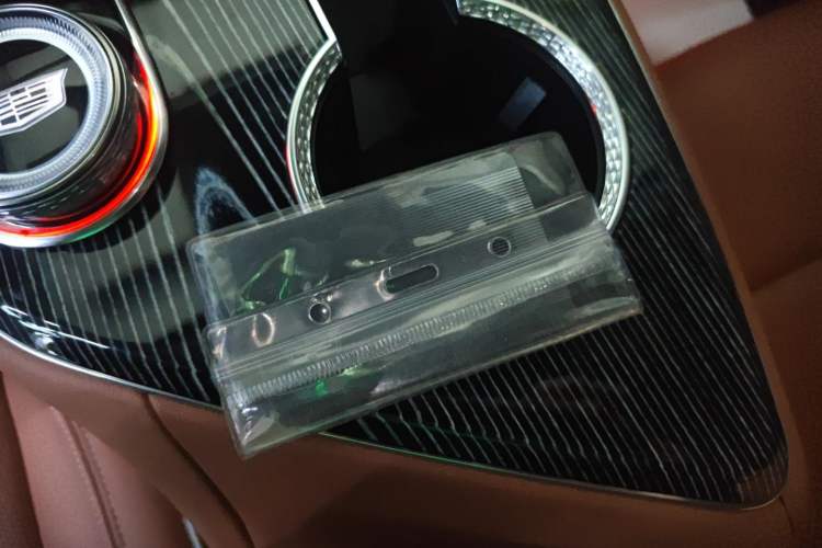 Used Cadillac OPTIQ 2024 Four-Wheel Drive Long-Range Version Interior 1