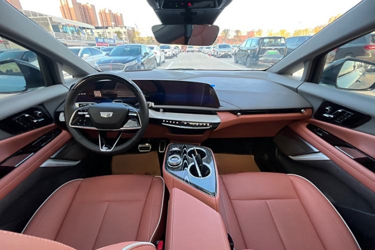Used Cadillac OPTIQ 2024 Four-Wheel Drive Long-Range Version Interior 1