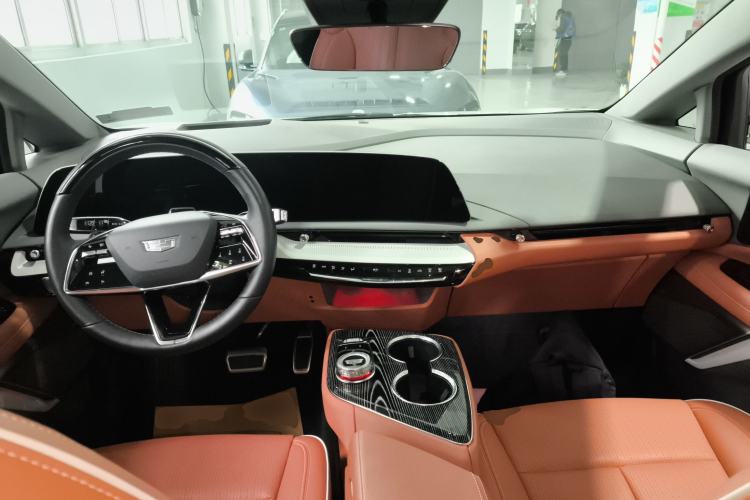 Used Cadillac OPTIQ 2024 Four-Wheel Drive Long-Range Version Interior 2