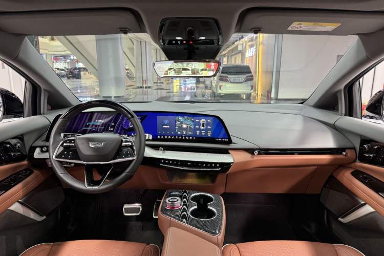 Used Cadillac OPTIQ 2024 Four-Wheel Drive Long-Range Version Interior 2
