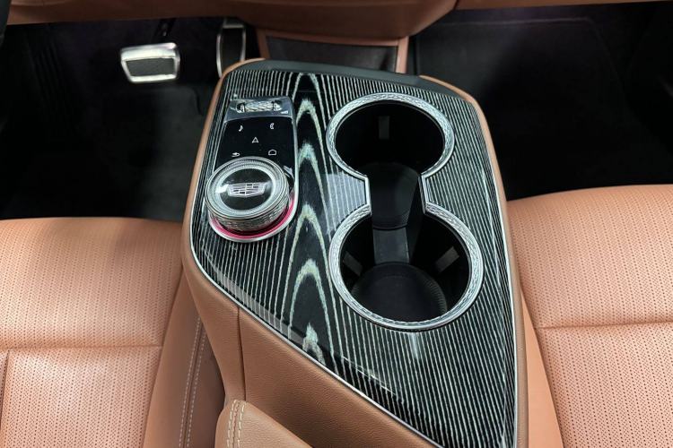 Used Cadillac OPTIQ 2024 Four-Wheel Drive Long-Range Version Interior 6
