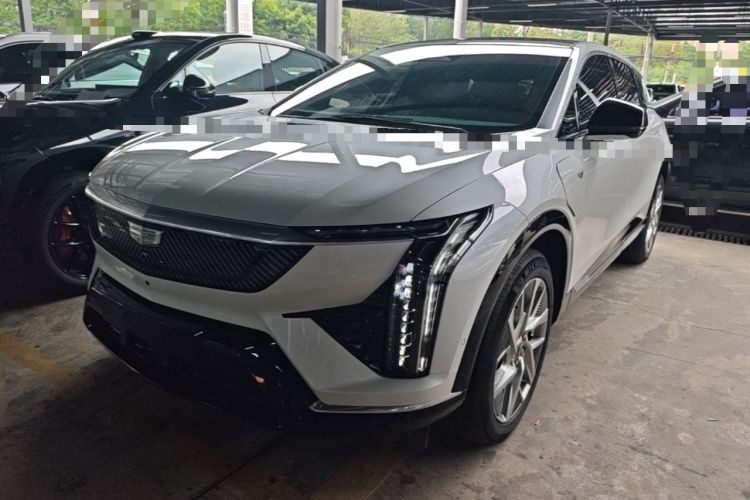 Cadillac OPTIQ 2024 Standard Range Version