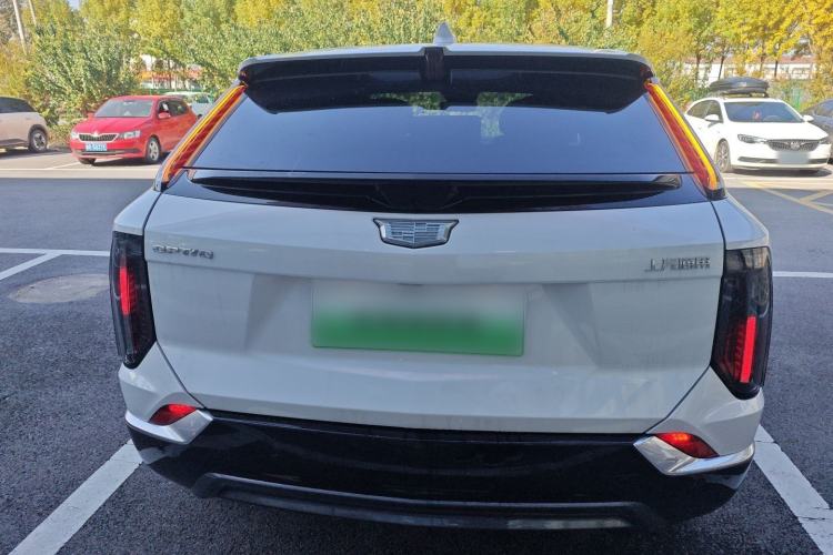 Used Cadillac OPTIQ 2024 Standard Range Version Rear