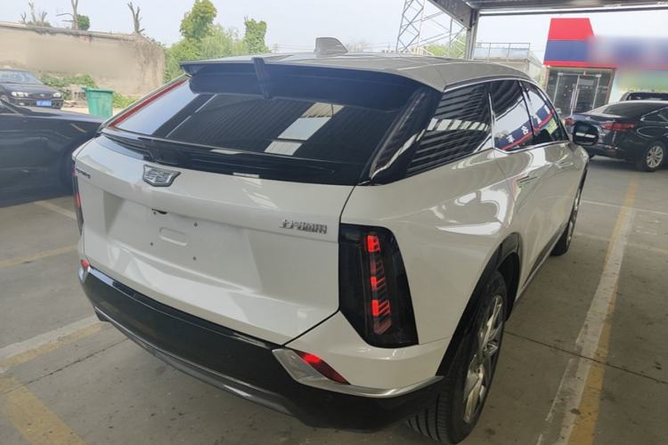 Used Cadillac OPTIQ 2024 Standard Range Version Rear Right 45 Deg