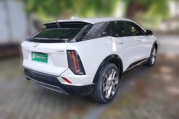 Used Cadillac OPTIQ 2024 Standard Range Version Rear Right 45 Deg