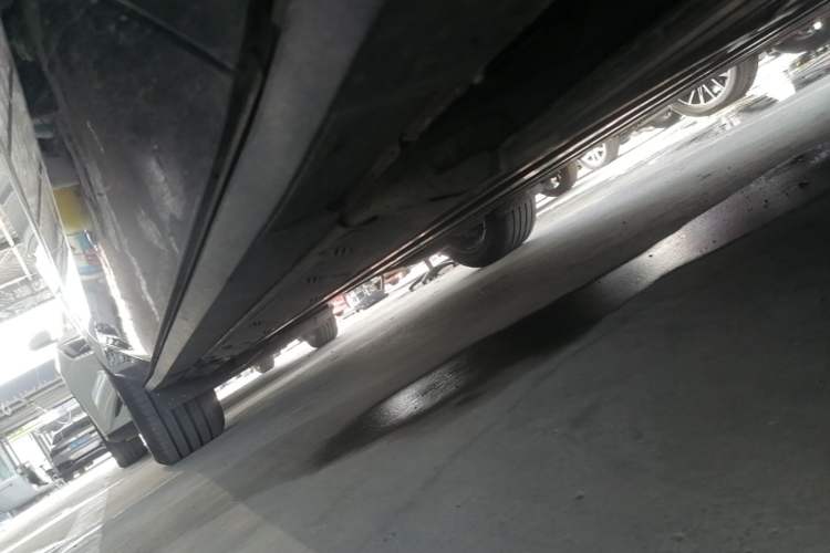Used Cadillac OPTIQ 2024 Four-Wheel Drive Long-Range Version Right Side Sill