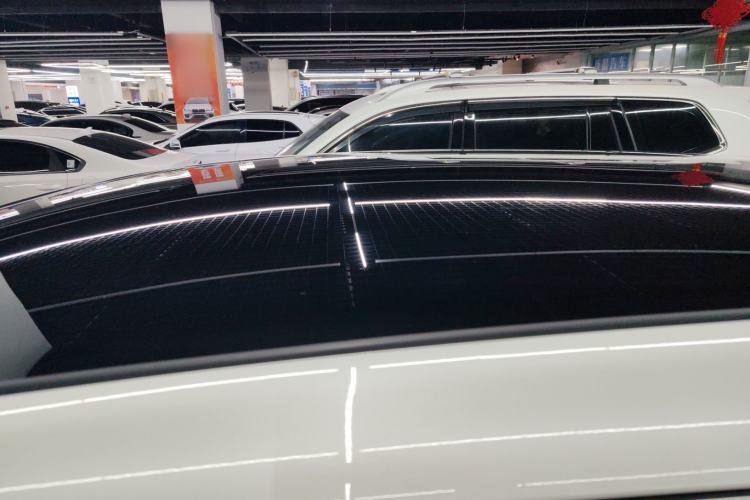 Used Cadillac OPTIQ 2024 Standard Range Version Roof