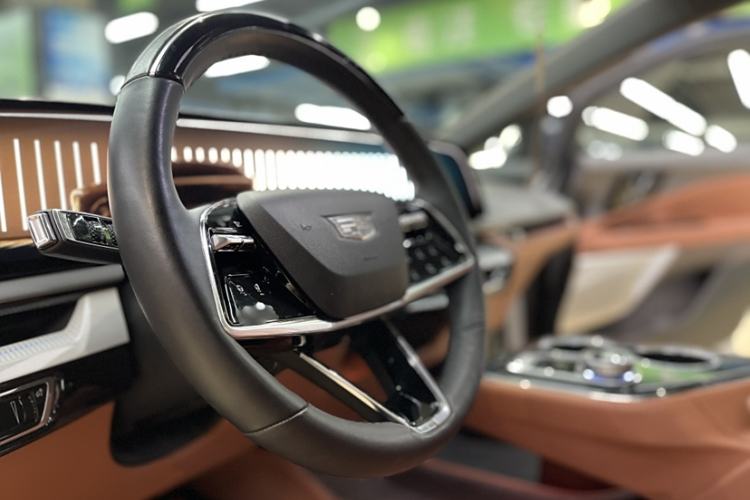 Used Cadillac OPTIQ 2024 Four-Wheel Drive Long-Range Version Steering Wheel