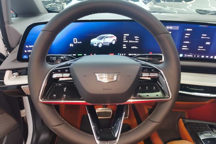 Used Cadillac OPTIQ 2024 Standard Range Version Steering Wheel
