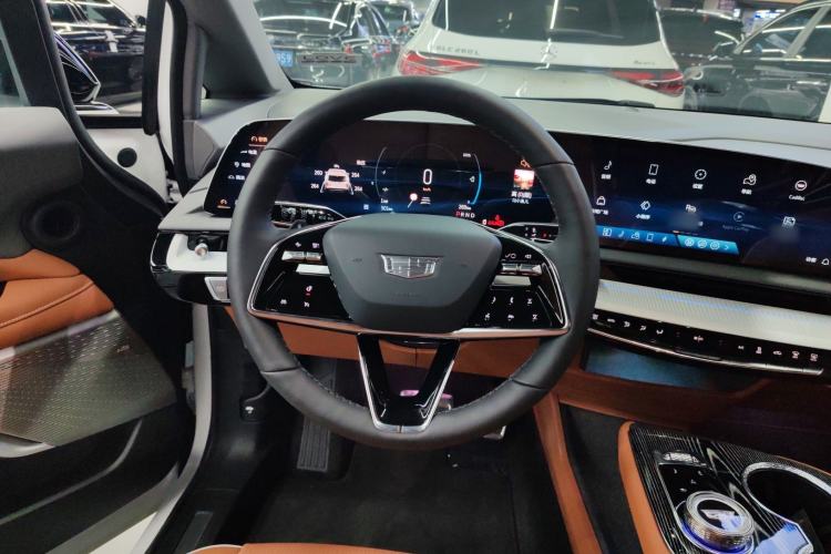 Used Cadillac OPTIQ 2024 Standard Range Version Steering Wheel