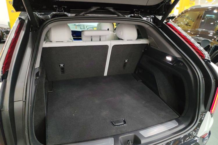 Used Cadillac OPTIQ 2024 Four-Wheel Drive Long-Range Version Trunk