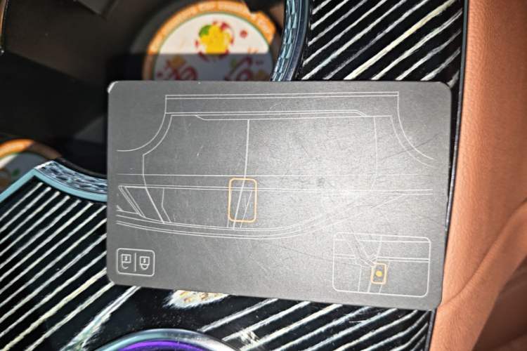Used Cadillac OPTIQ 2024 Four-Wheel Drive Long-Range Version Vehicle Key