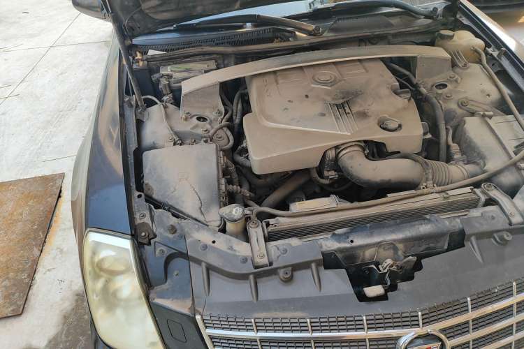 Used Cadillac SLS Seville 2007 2.8 Elite Edition Engine Bay Right