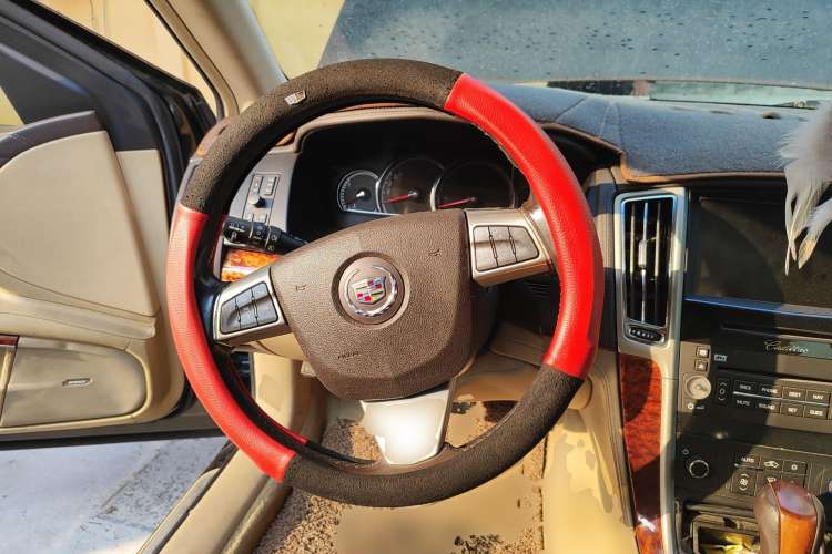 Used Cadillac SLS Seville 2007 2.8 Elite Edition Steering Wheel