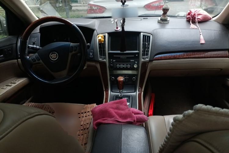 Used Cadillac SLS Seville 2007 2.8 Elite Edition Center Console