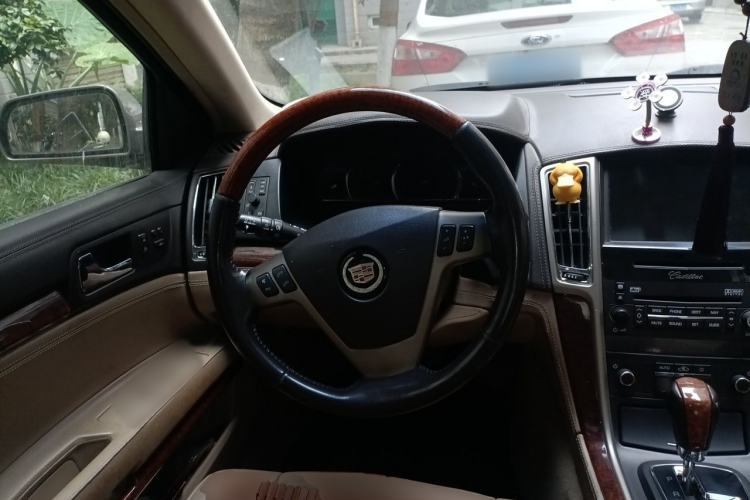 Used Cadillac SLS Seville 2007 2.8 Elite Edition Steering Wheel