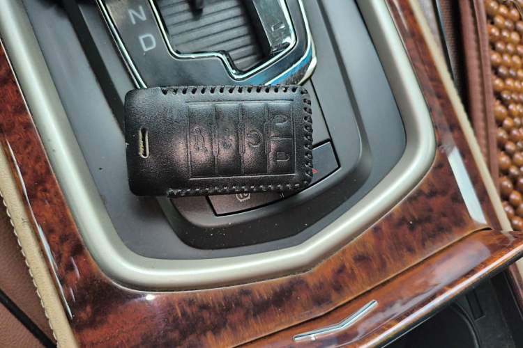 Used Cadillac SLS Seville 2007 2.8 Luxury Model Vehicle Key