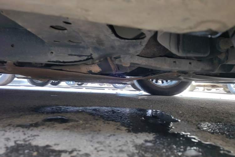 Used Cadillac SLS Seville 2010 3.0L Elite Edition Chassis Front Right