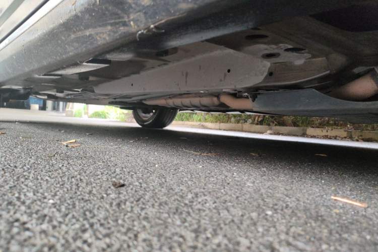Used Cadillac SLS Seville 2010 3.0L Elite Edition Chassis Front Right
