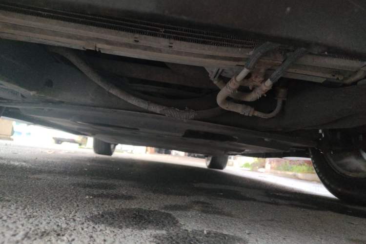Used Cadillac SLS Seville 2010 3.0L Elite Edition Chassis Front