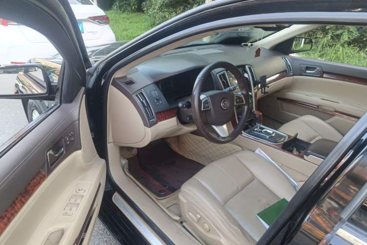 Used Cadillac SLS Seville 2010 3.0L Elite Edition Driver Seat