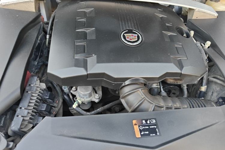 Used Cadillac SLS Seville 2010 3.0L Elite Edition Engine Bay