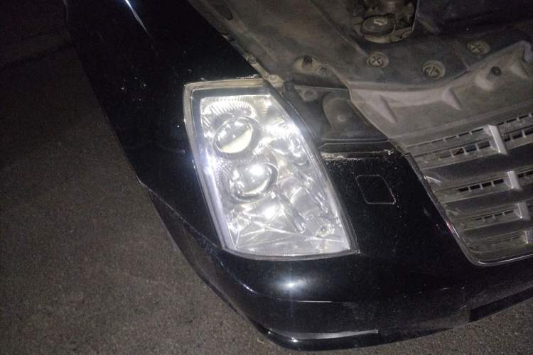 Used Cadillac SLS Seville 2010 3.0L Elite Edition Right Front Headlight